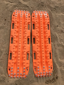 ActionTrax Metal Teeth Orange (Pair)